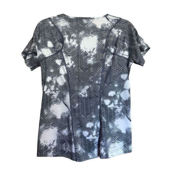 The North Face Seamless Top Womens Medium Multicolor Print Short Sleeve Blouse - Picture 5 of 8